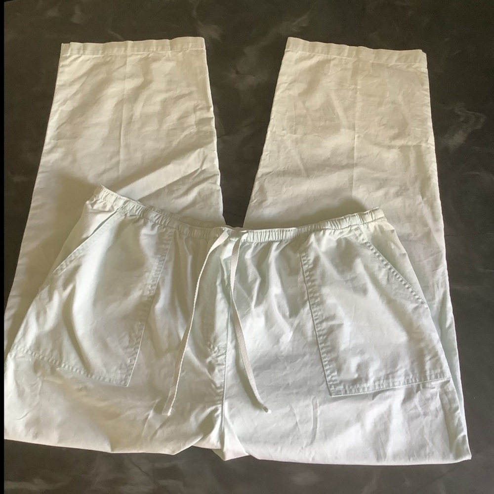 L.L. Bean Cotton Beach Pants - Picture 7 of 9